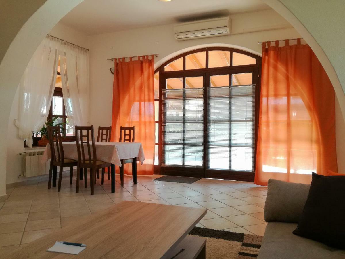 Apartment Sandra Умаг Экстерьер фото